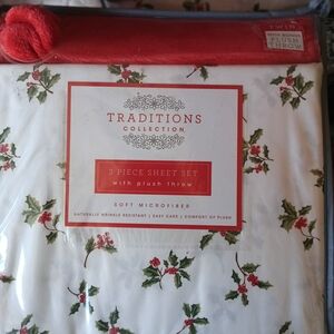 Holiday Sheet Set with Plush Throw
